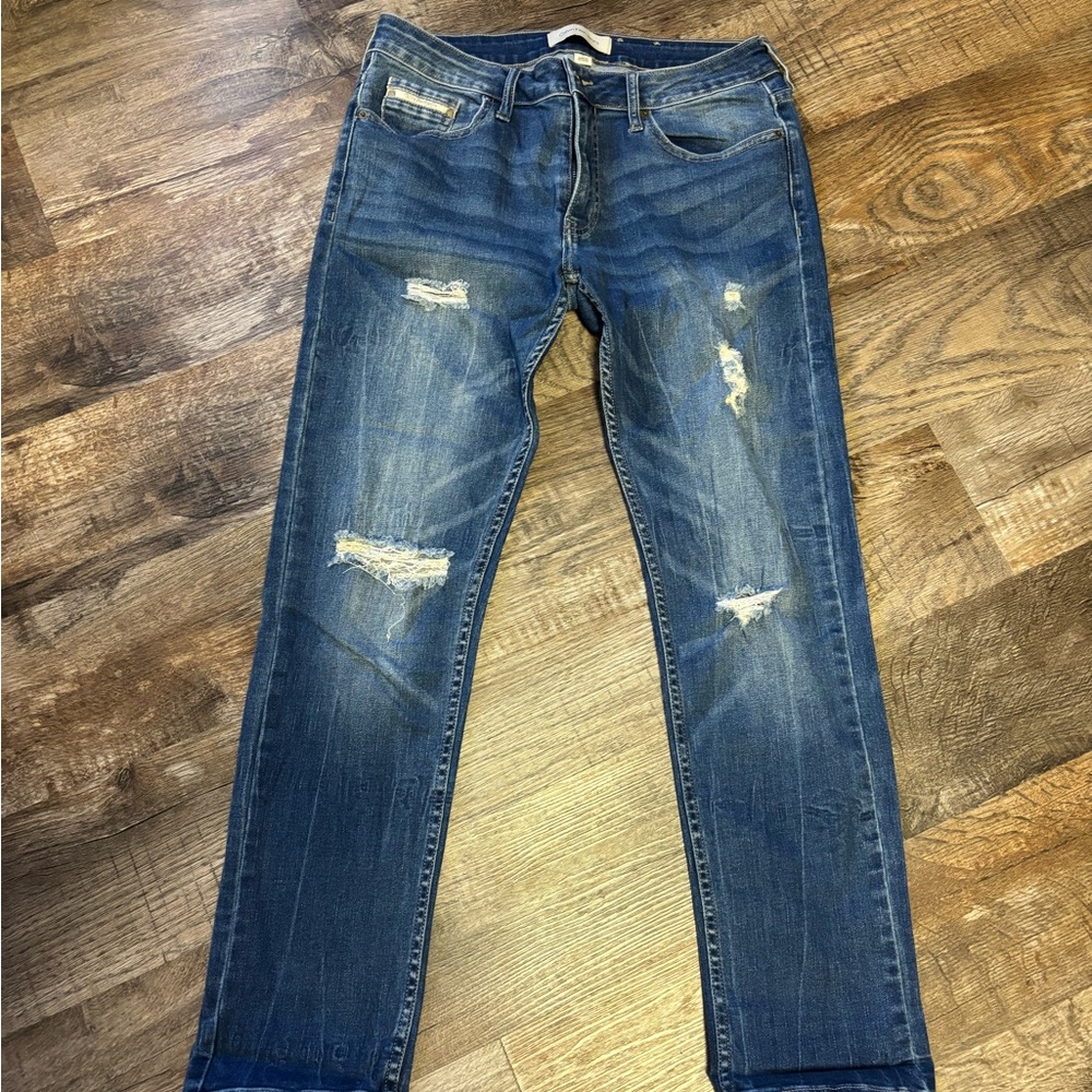 Calvin Klein Jeans Women's Distressed Blue Ankle Jeans Size 6